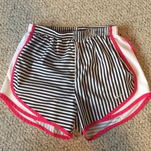 Nike tempo running shorts